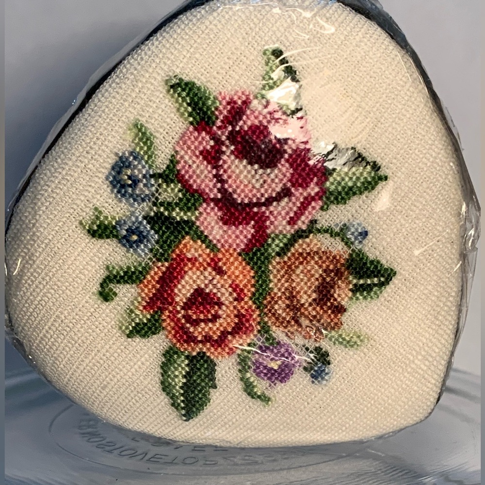New vintage heart shaped box handmade petitpoint